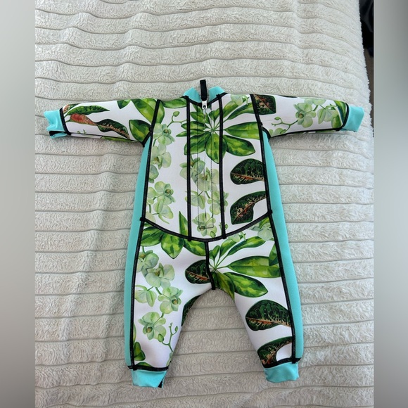 Infant Wetsuit - Picture 2 of 6